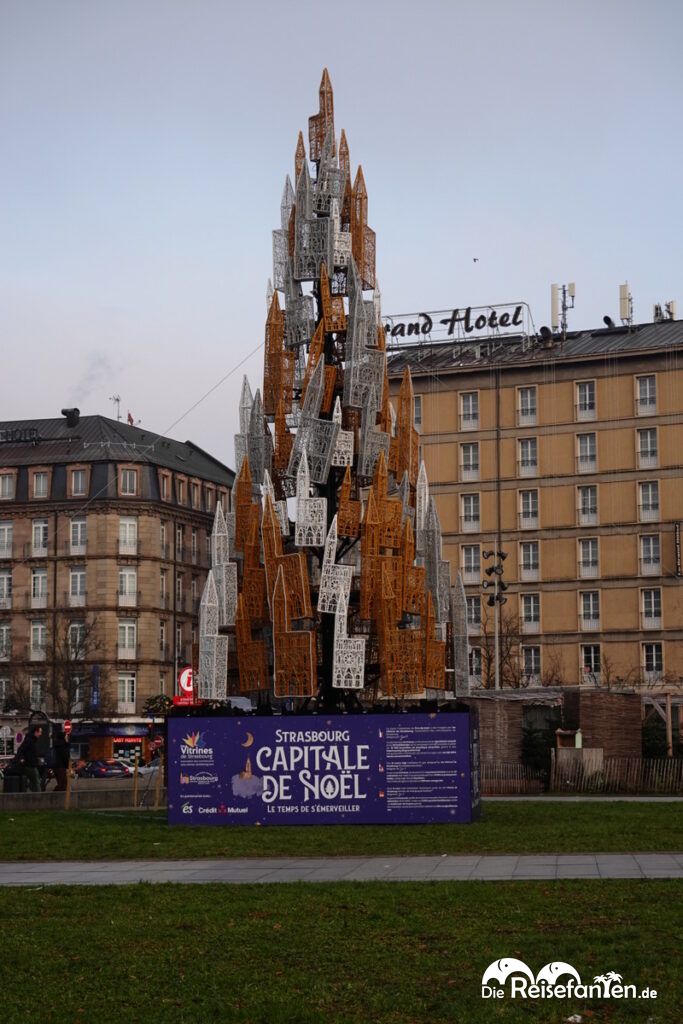 Der Weihnachtsmarkt in Straßburg bei Tag (3)