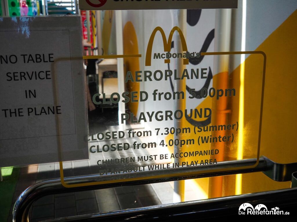 Im wohl coolsten McDonalds der Welt (17)